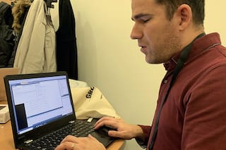 Así es Simae, el software que ayuda a personas no videntes a programar