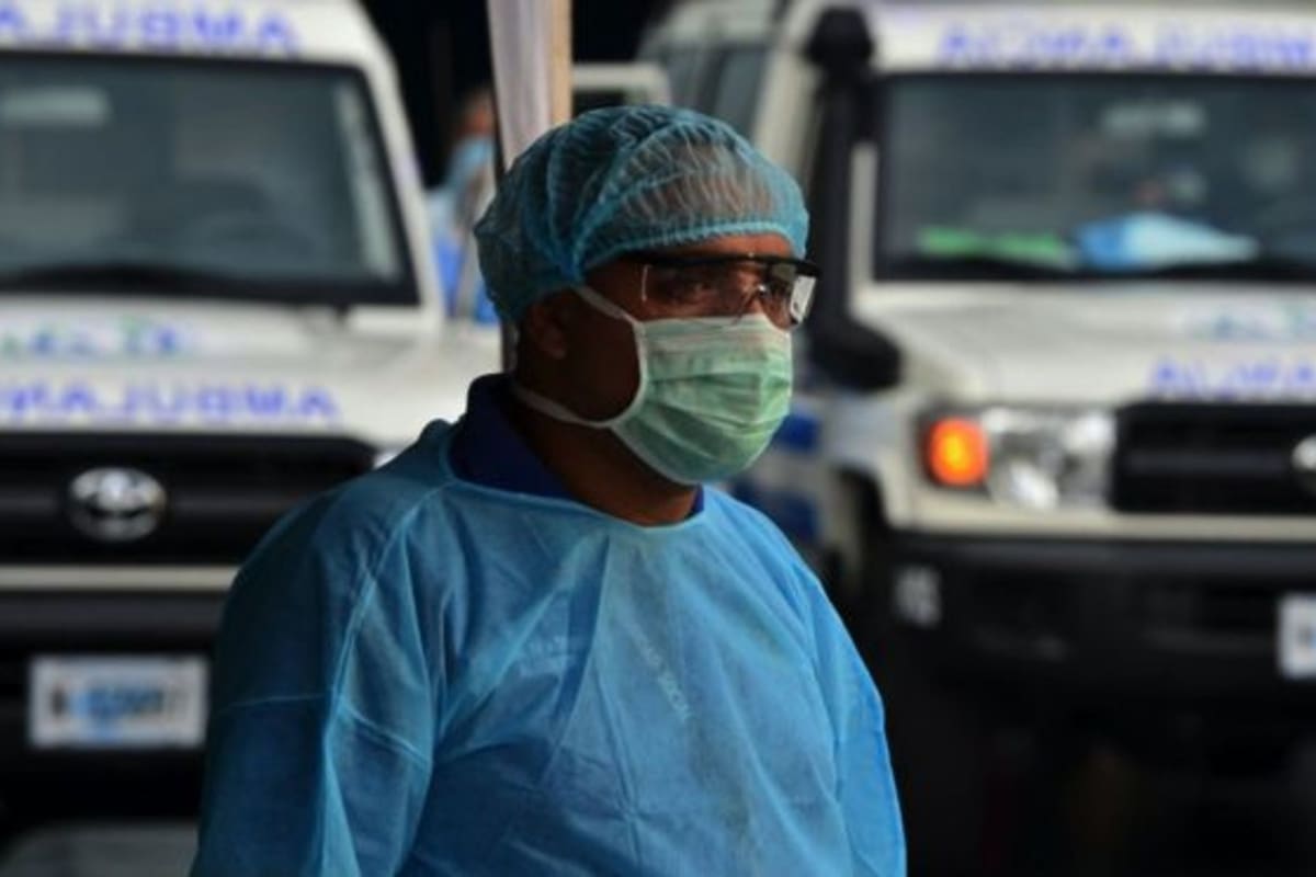 Investigadores hondureños pusieron en marcha una estrategia para evitar que los pacientes de covid-19 lleguen a cuidados intensivos ante las carencias del sistema de salud del país y el riesgo de que colapse