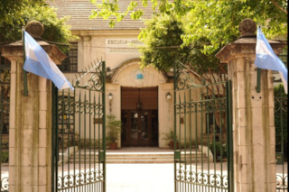 Denuncian a una docente de una escuela de Palermo por grabar a sus alumnos
