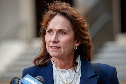 Investigan fuga de 10 reclusos en cárcel de Nueva Orleans; hay un detenido