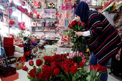 Irán prohíbe los festejos del día de San Valentín