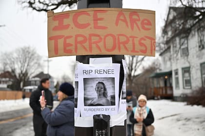 Ira y protestas en Minneapolis tras el tiroteo fatal de Renee Good por parte de un agente de ICE