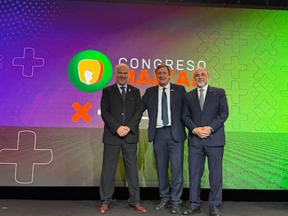 Iraeta, Zerboni y Marcelo Mc Grech, presidente del Congreso Maizar 2025