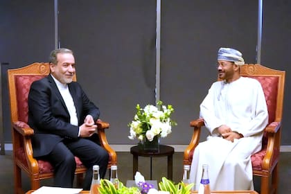 Irán anuncia inicio de "conversaciones indirectas" con un enviado de EEUU sobre su program