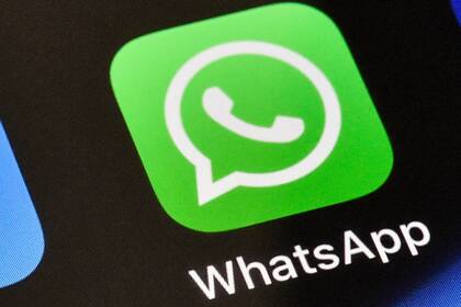 Irán pide a su población que elimine WhatsApp de sus dispositivos