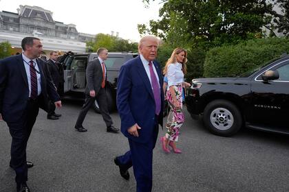 Irán tiene una “segunda oportunidad” para un acuerdo nuclear tras ataques israelíes, dice Trump