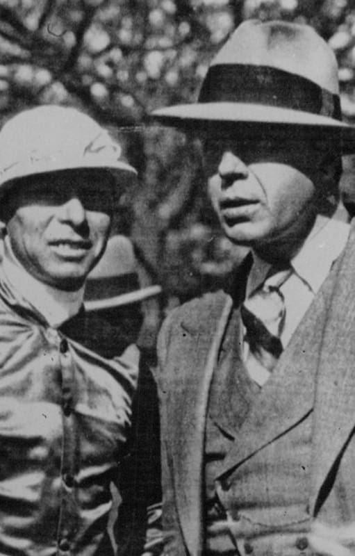 Irineo Leguisamo y Carlos Gardel