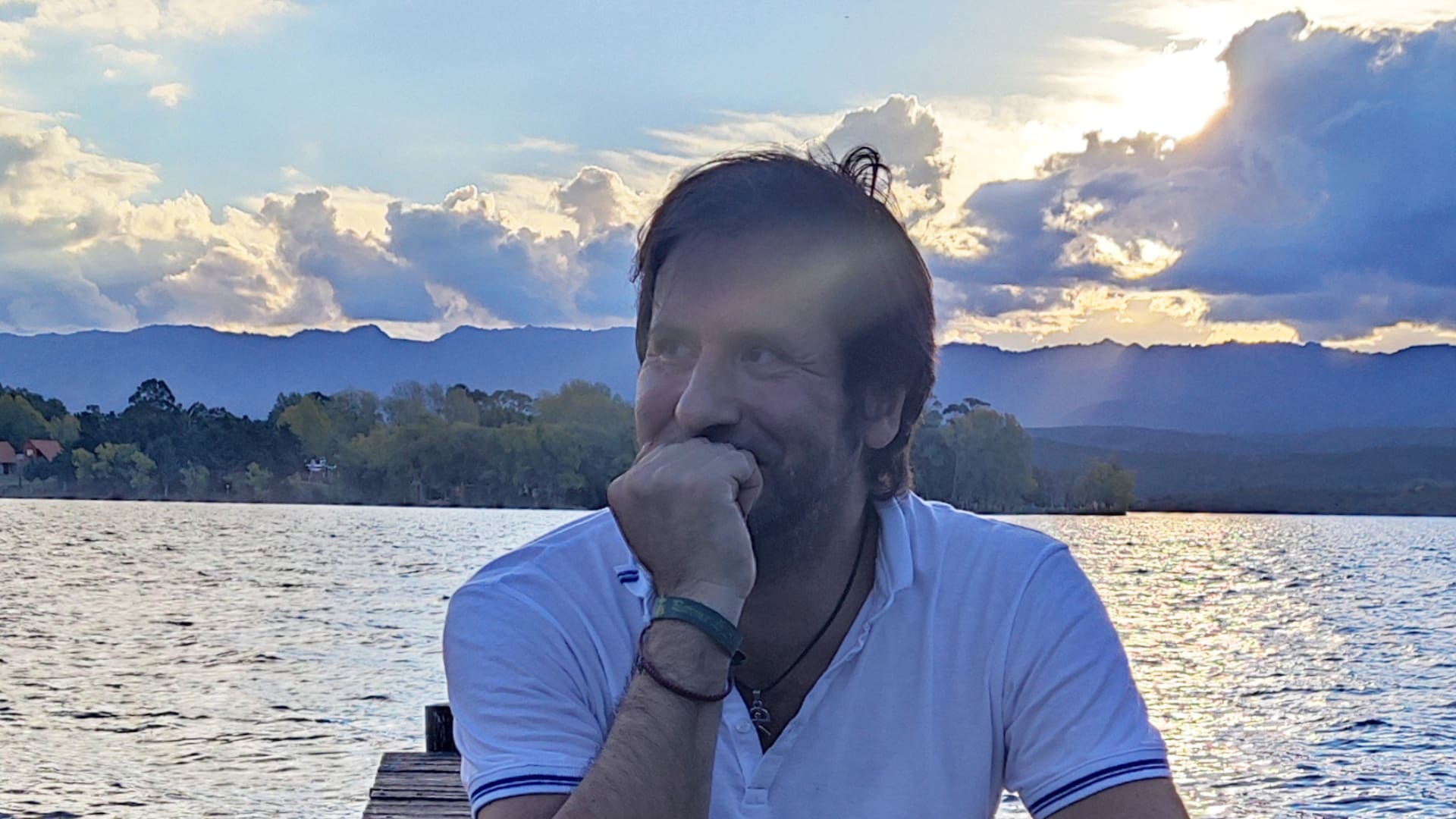 Irse y volver.