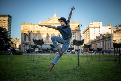 Isaac Hernández bailó en el Teatro Colón en 2019
