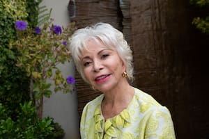 Las mejores frases para celebrar el nacimiento de Isabel Allende