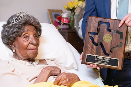 Isabel Francis, la persona viva más longeva de EEUU, con 106 años