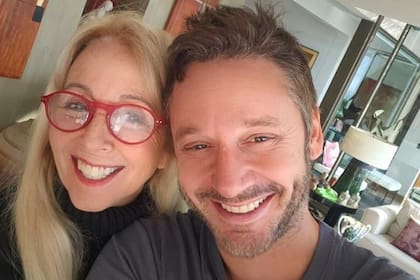 Isabel, la madre de Vicuña visitó Buenos Aires y pasó un divertido momento con Magnolia y Amancio (Foto: Instagram @benjaminvicuna.ok)