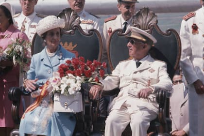 Isabel Perón escribió una misiva de condolencia por la muerte de Francisco Franco a su viuda, Carmen Polo de Franco (Getty Images)