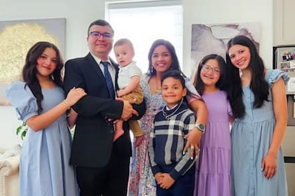 Isabel y Denys llegaron a Estados Unidos en 2009 y a día de hoy viven con sus cinco hijos en Utah (Instagram)