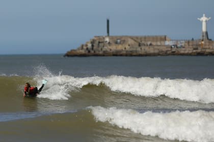 Isabella Assman, sobre el mar