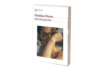 "Isla Decepción", primera novela de Paulina Flores