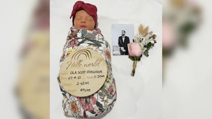 Isla nació el 27 de abril pasado, a pocos días de fallecer su padre de un cáncer cerebral