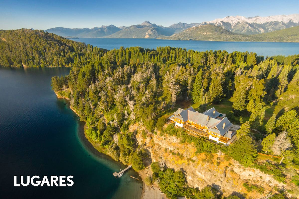 Isla Victoria Lodge, un hotel con historia solo accesible en lancha.