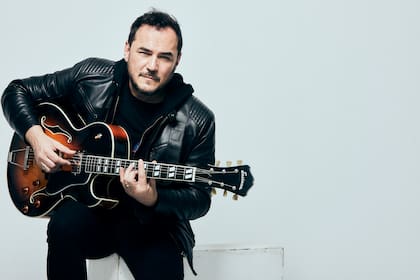 Ismael Serrano lanzó su nuevo disco, Seremos