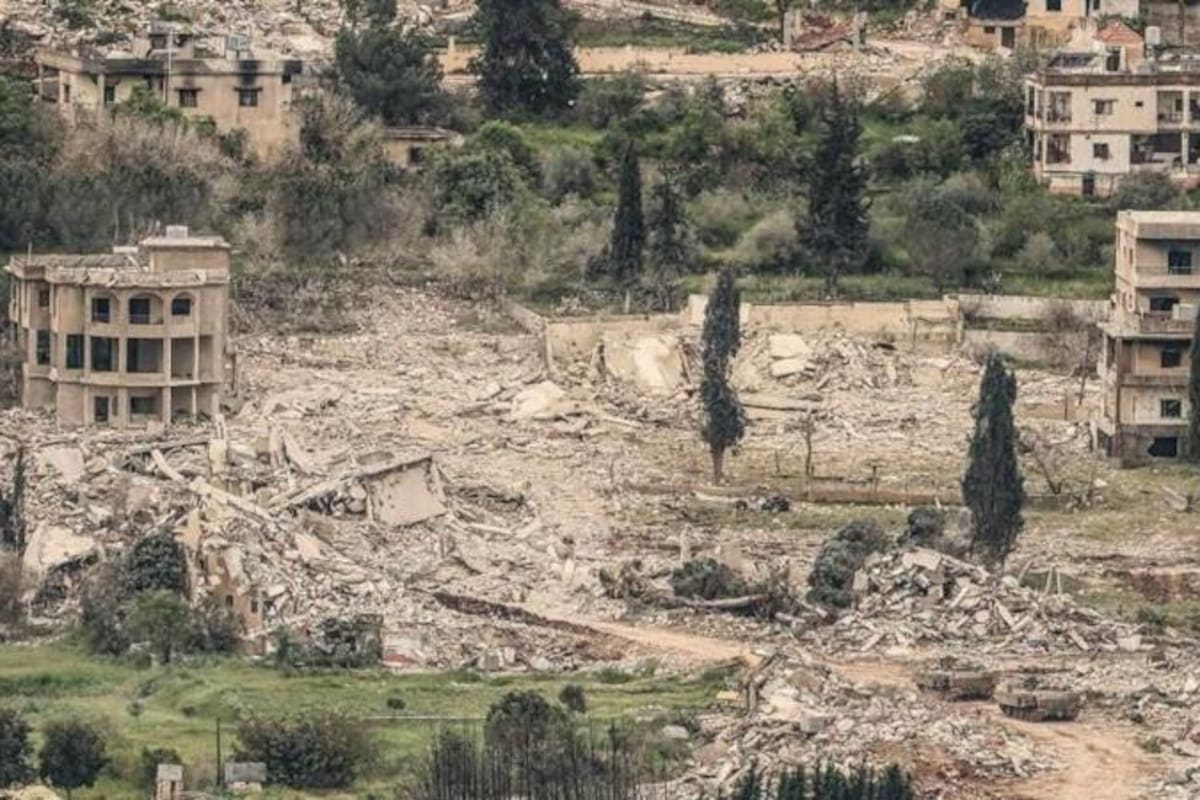 Israel arrasó con varios edificios en el sur del Líbano para crear una zona de seguridad