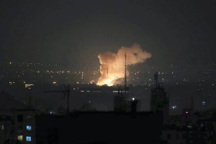 Israel realizó un “ataque preventivo” contra Irán y expertos creen que esto recién empieza