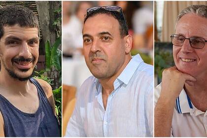 Israel recibe a los 3 rehenes liberados por Hamás durante alto el fuego en Gaza