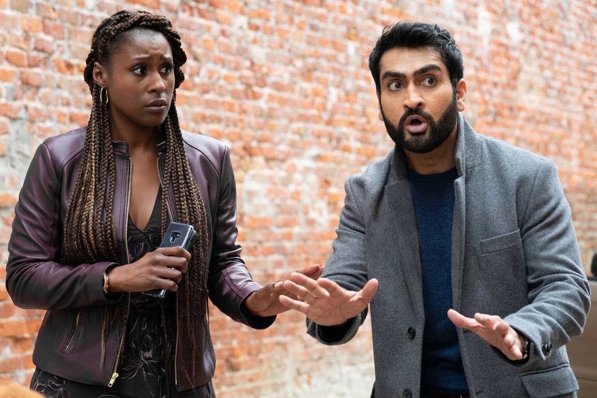Issa Rae y Kumail Nanjiani protagonizan Dos tórtolos