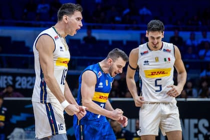 Italia, último campeón del mundo, será el rival de la selección argentina en octavos de final
