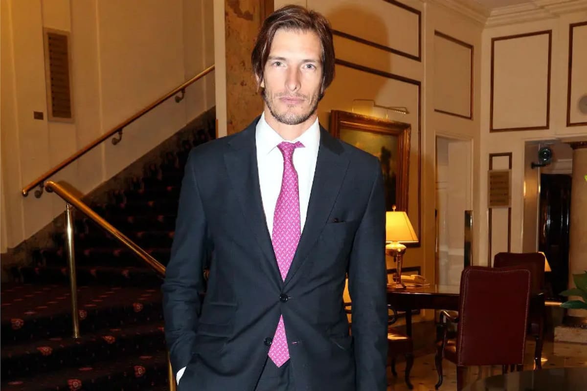 Ivan de Pineda es tendencia en Twitter por su parecido con un personaje de la serie Dark en la última temporada