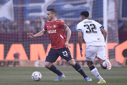 Iván Marcone volverá a la titularidad en Independiente tras cumplir una fecha de suspensión