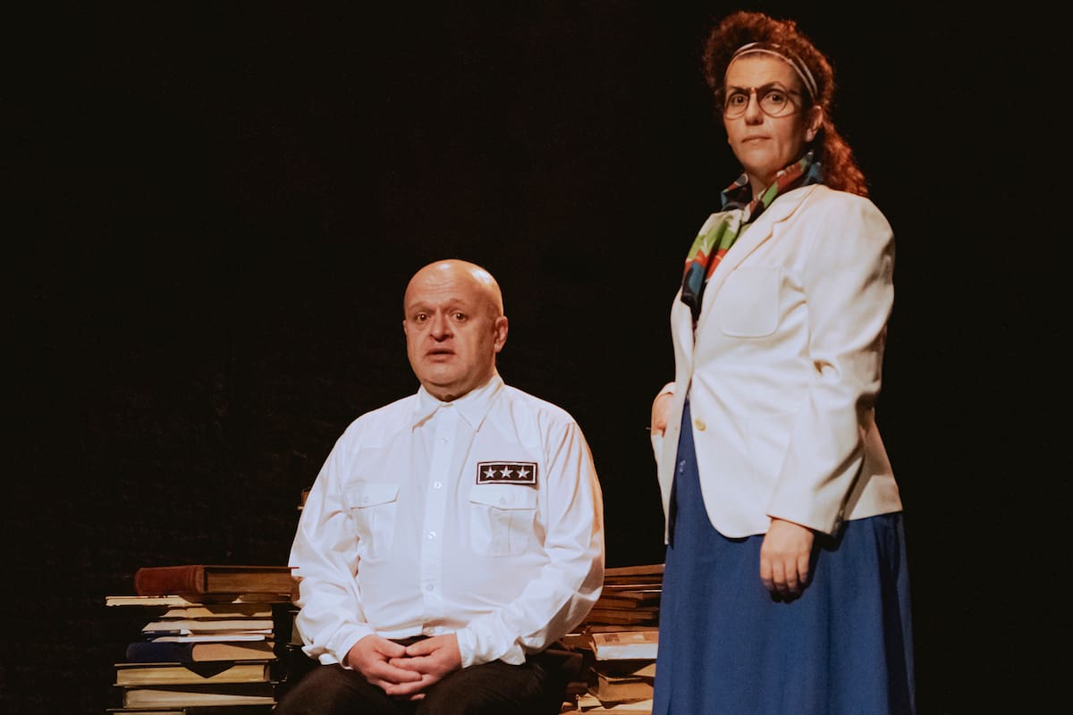 Iván Moschner y Paula Fernández Mbarak, brillantes en Los secretos, de Juan Andrés Romanazzi