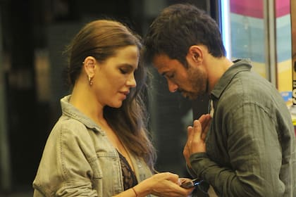 Ivana Figueiras y Darío Cvitanich acudieron a la funcion de prensa de El divorcio del año, en el Multiteatro