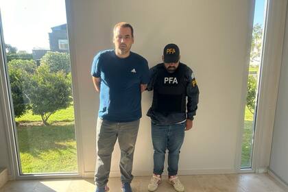 Ivo Rojnica cuando fue detenido en su casa de Nordelta