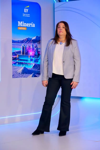 Izquierdo destacó el rol de la inteligencia artificial (IA) en esta nueva etapa de la minería