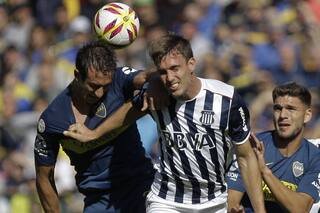 Con Izquierdoz, Goltz y Magallán, Boca quiere dejar de tener un problema central