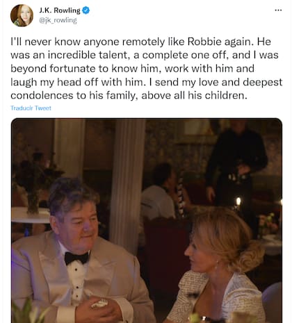 J. K. Rowling despidió a Coltrane a través de un emotivo mensaje.