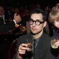 Jack Antonoff, el arquitecto del pop actual: quién es el socio creativo de Taylor Swift y Sabrina Carpenter