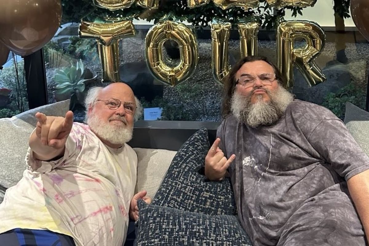 Jack Black junto a su compañero de la banda, Kyle Gass.