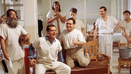 Jack Nicholson y Danny DeVito juntos en Atrapado sin salidas (1975)