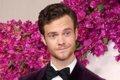 Jack Quaid es hijo de dos estrellas de Hollywood y acaba de desembarcar en los cines con un rol protagónico