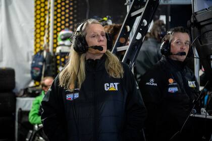 Jackie Heinricher, piloto profesional y dueña de un equipo, el Heinricher Racing, que tuvo sólo pilotas