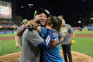 Cerveceros palpitan con ganas el cruce ante Dodgers por el banderín de la Liga Nacional