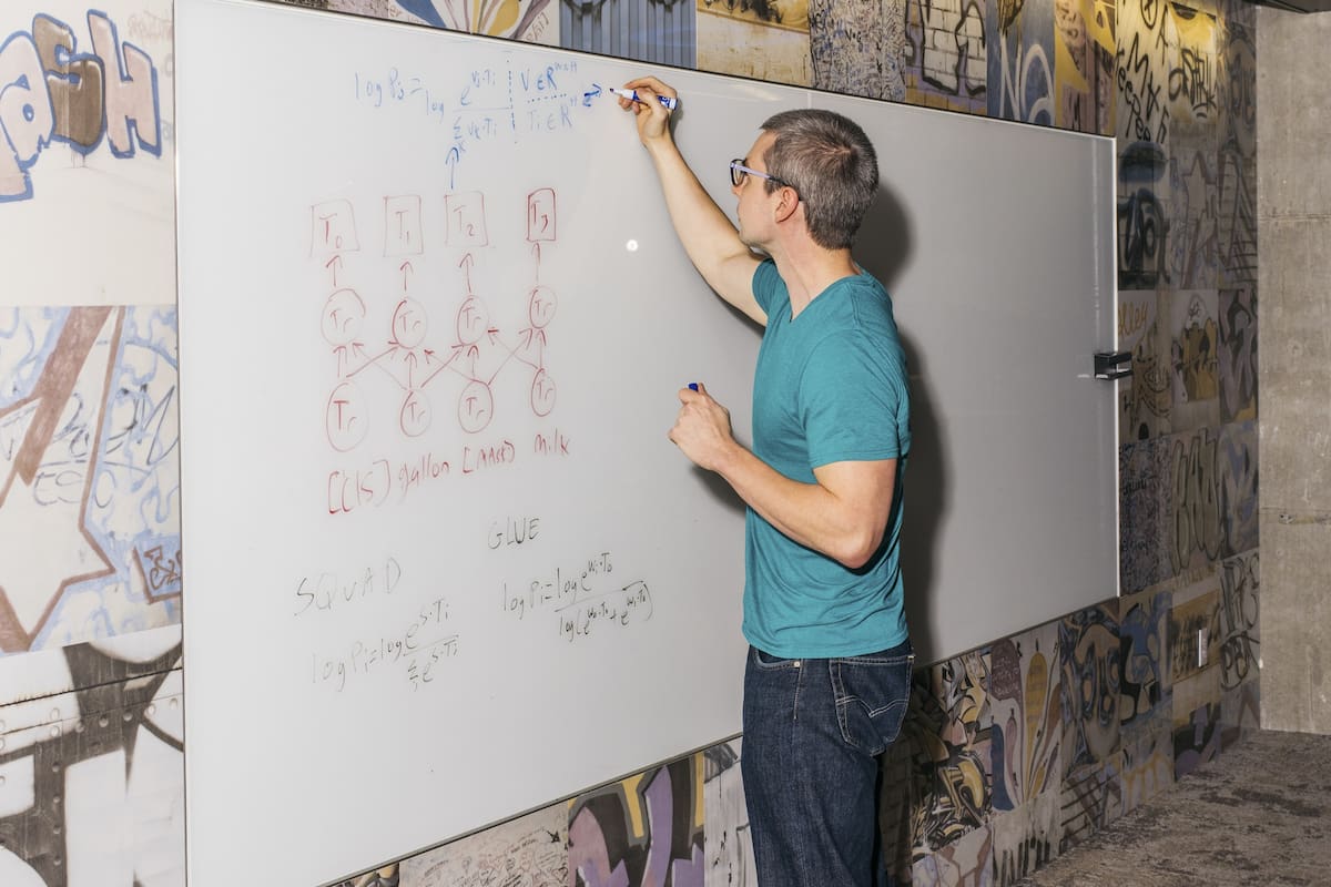 Jacob Devlin, investigador del equipo Google Research a cargo de Bert, en las oficinas de la compañía en Seattle, Estados Unidos