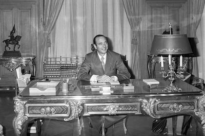 Jacques Chirac al comienzo de sus 18 años como alcalde de París