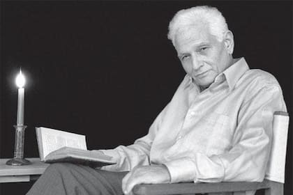 Jacques Derrida nació en El Biar, Argelia, el 15 de julio de 1930