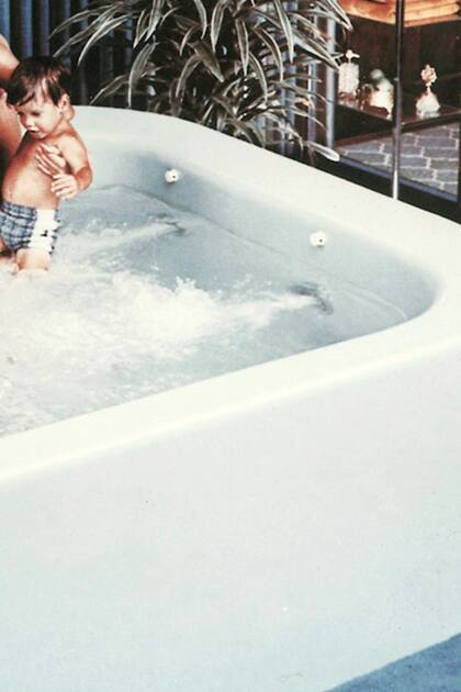 Todo lo que debes saber antes de instalar una bañera de hidromasaje en tu  terraza o jardín - Foto 1
