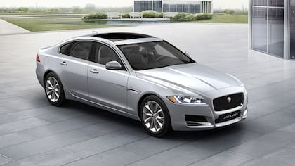 Jaguar XF