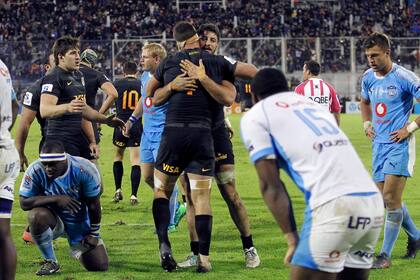Jaguares vs led.