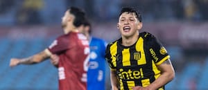 River lo dio a préstamo, se convirtió en la figura de Peñarol y marcó un golazo para salir campeón