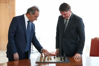 Bolsonaro, junto con Daniel Scioli, en Brasilia